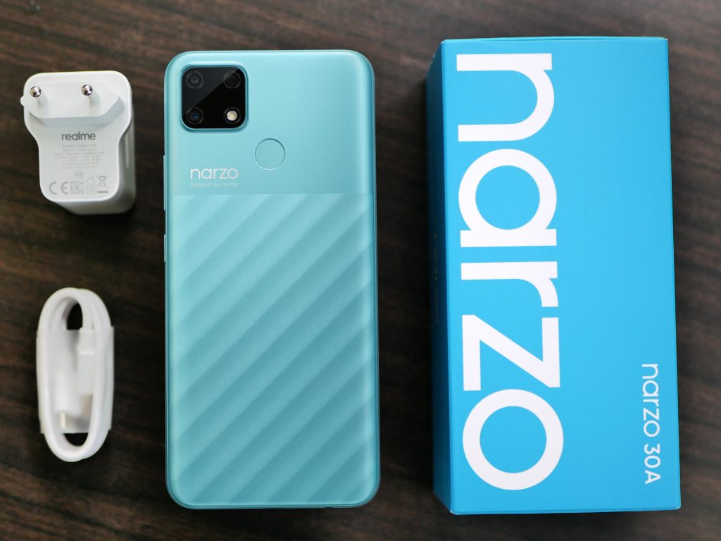realme narzo 30a review